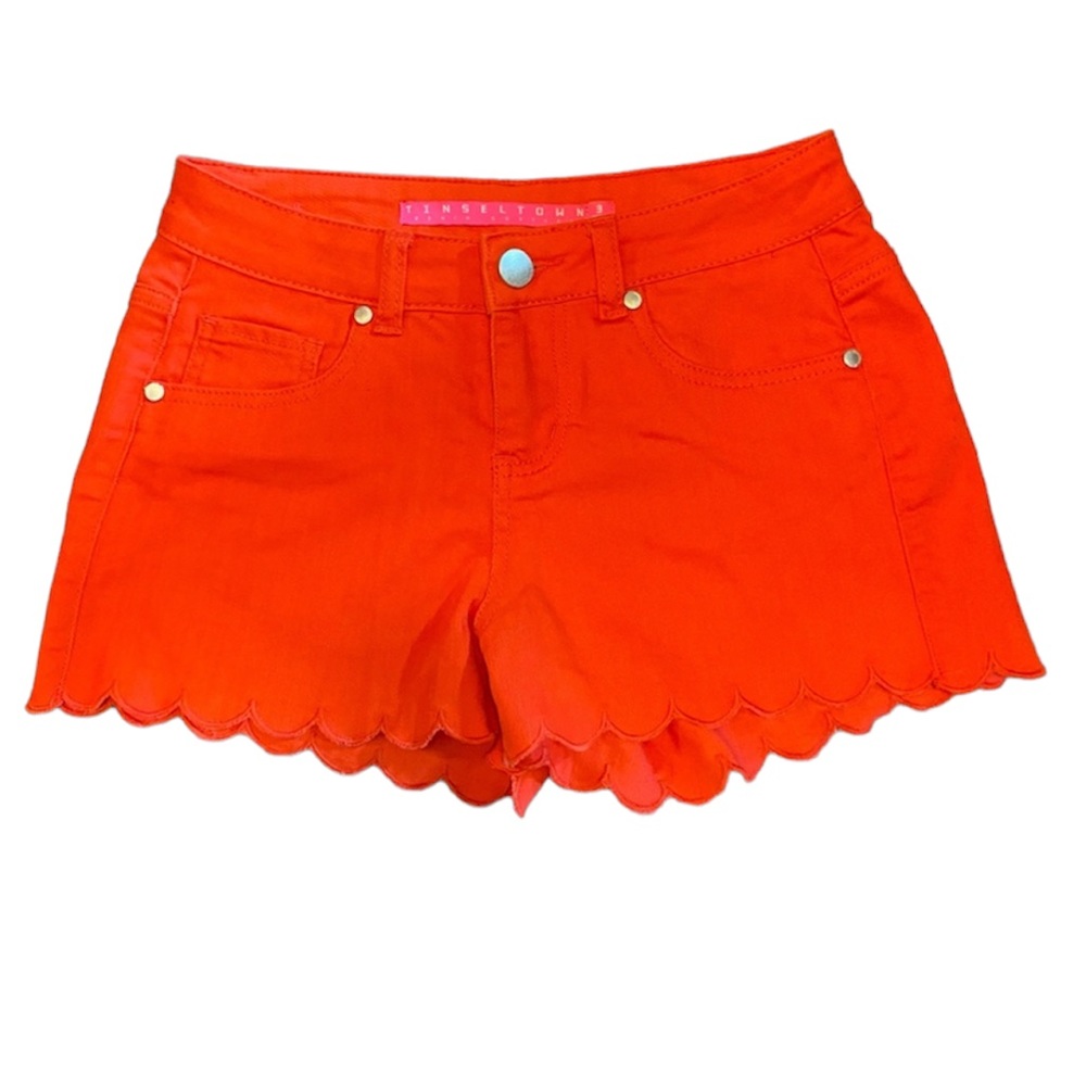 Tinseltown Scalloped Shorts